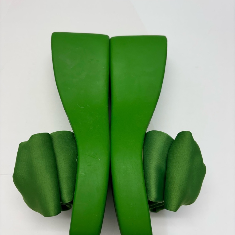 kate spade Bright Green Satin Knot Platform Slides - Picture 3 of 7
